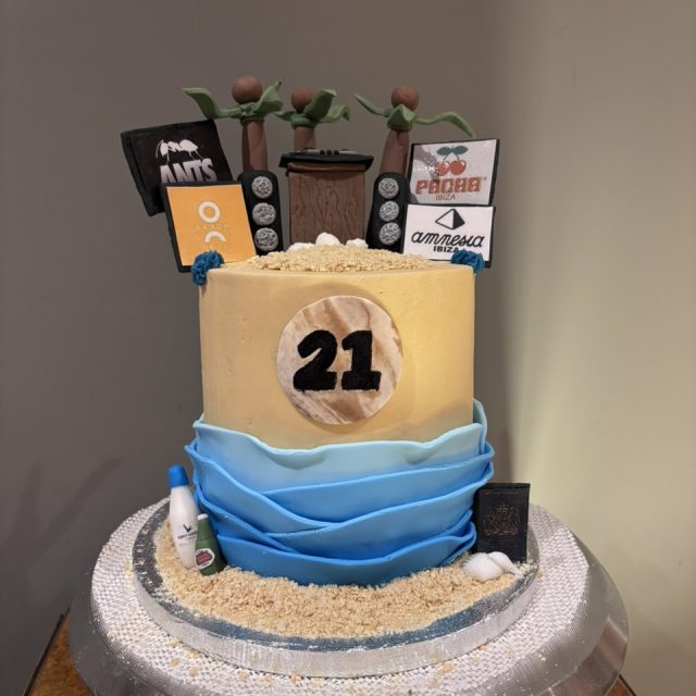 Cakes by Amelia