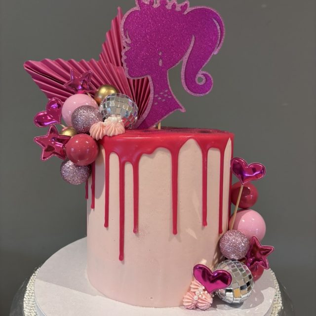 Cakes by Amelia