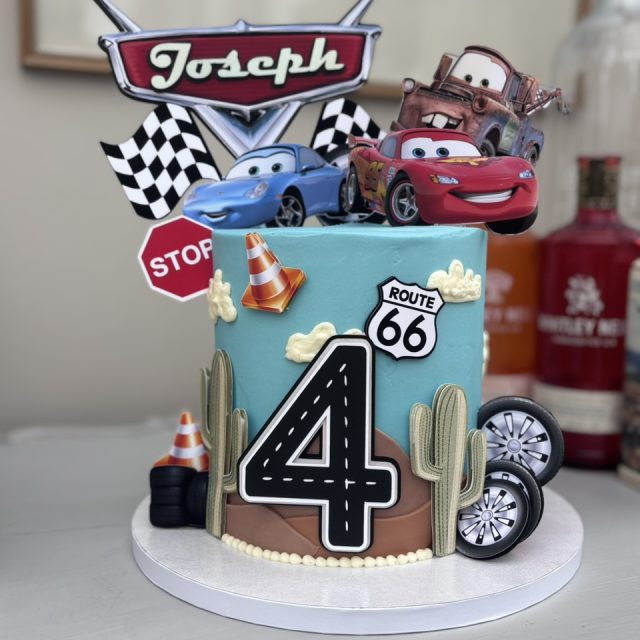 Cakes by Amelia